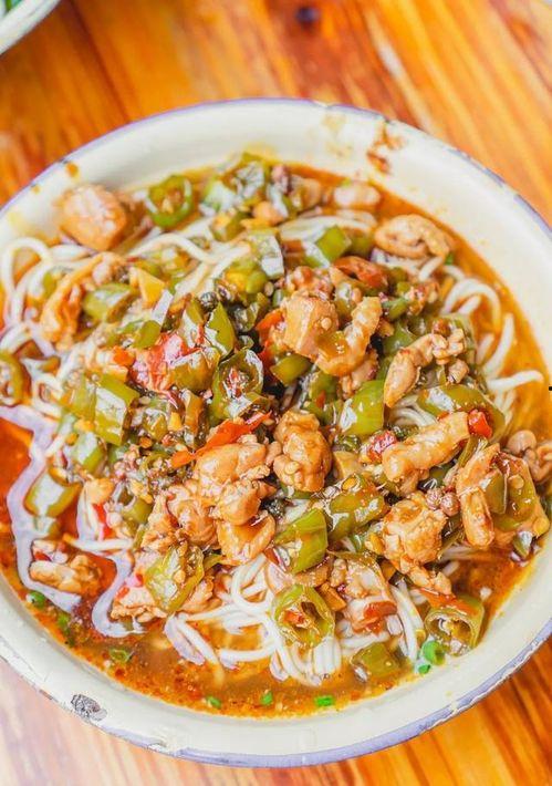 重庆面条小九妹网红,面条界的网红传奇