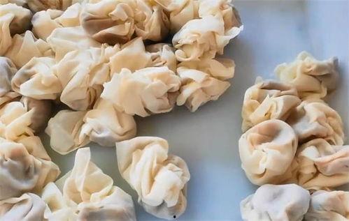 今日头条冻饺子,一盒在手，饺子盛宴随时开启！