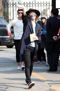 中国明星黄金搭配衣服,中国明星们的时尚黄金搭配秘籍